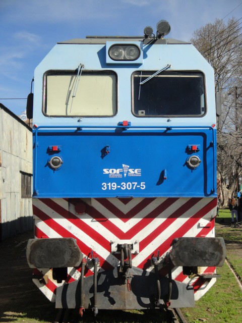 Foto: locomotora de la operadora SOFSE - Remedios de Escalada (Buenos Aires), Argentina