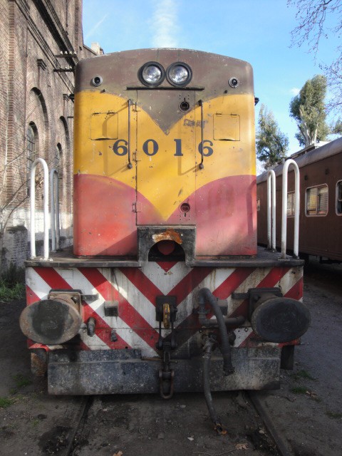 Foto: locomotora General Electric U12C - Remedios de Escalada (Buenos Aires), Argentina