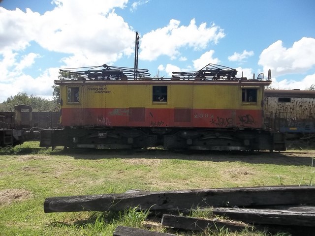 Foto: locomotora eléctrica (1937) - Haedo (Buenos Aires), Argentina