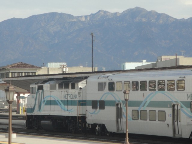 Foto: tren de Metrolink en Union Station - Los Ángeles (California), Estados Unidos