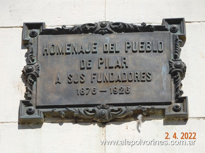 Foto: Pilar Santa Fe - Plaza Libertad - Pilar (Santa Fe), Argentina