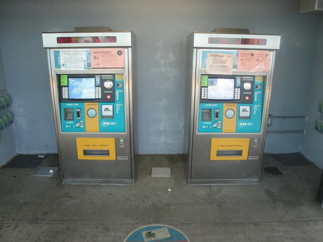 Foto: boleteras, estación Mangonia Park, Tri-Rail - Mangonia Park (Florida), Estados Unidos