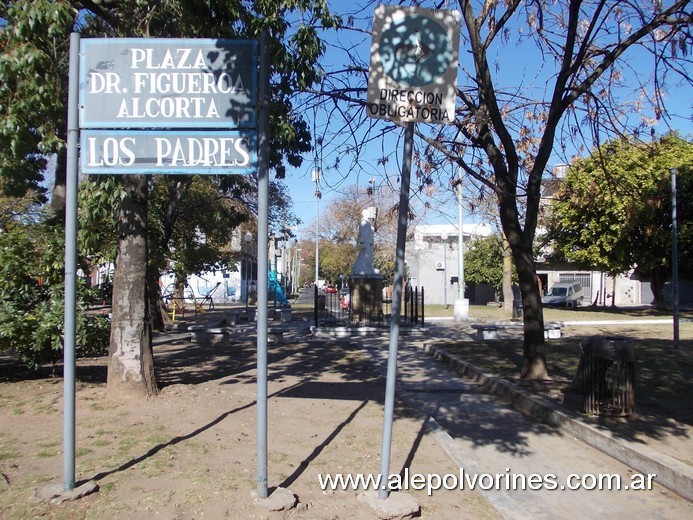 Foto: San Martin - Plaza Figueroa Alcorta - San Martin (Buenos Aires), Argentina