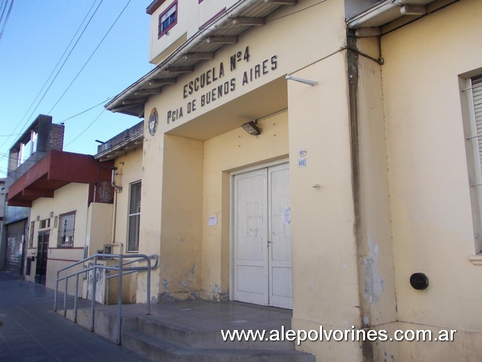 Foto: San Martin - Escuela N°4 - San Martin (Buenos Aires), Argentina