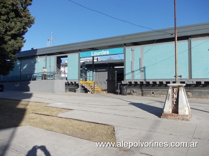 Foto: Estacion Lourdes - San Martin (Buenos Aires), Argentina