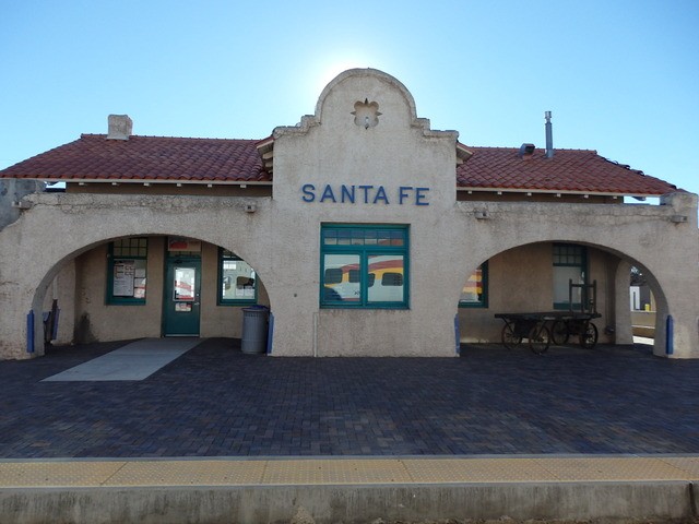 Foto: estación terminal del tren Rail Runner - Santa Fe (New Mexico), Estados Unidos