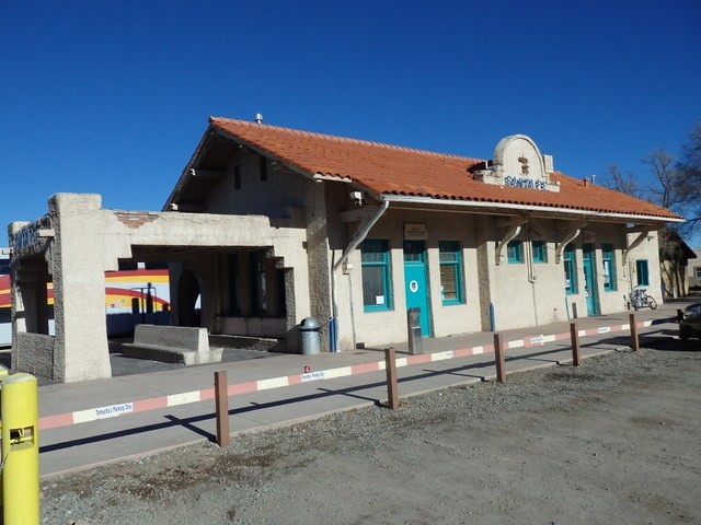 Foto: estación terminal del tren Rail Runner - Santa Fe (New Mexico), Estados Unidos