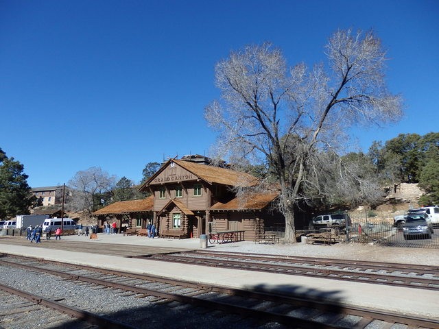 Foto: estación del tren turístico Grand Canyon Railway - Grand Canyon Village (Arizona), Estados Unidos