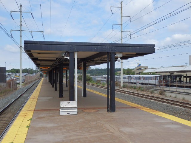 Foto: estación de Amtrak y MARC - New Carrollton (Maryland), Estados Unidos