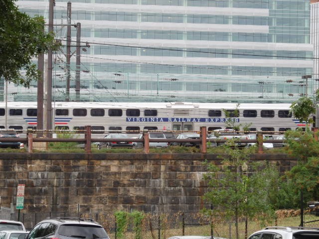 Foto: tren VRE (Virginia Railway Express) - Washington (Washington, D.C.), Estados Unidos