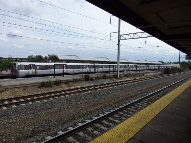 Foto: tren del Metro de Washington - New Carrollton (Maryland), Estados Unidos