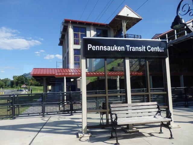 Foto: Pennsauken Transit Center - Pennsauken (New Jersey), Estados Unidos