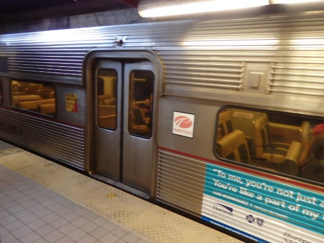 Foto: estación Broadway del tren PATCO - Camden (New Jersey), Estados Unidos