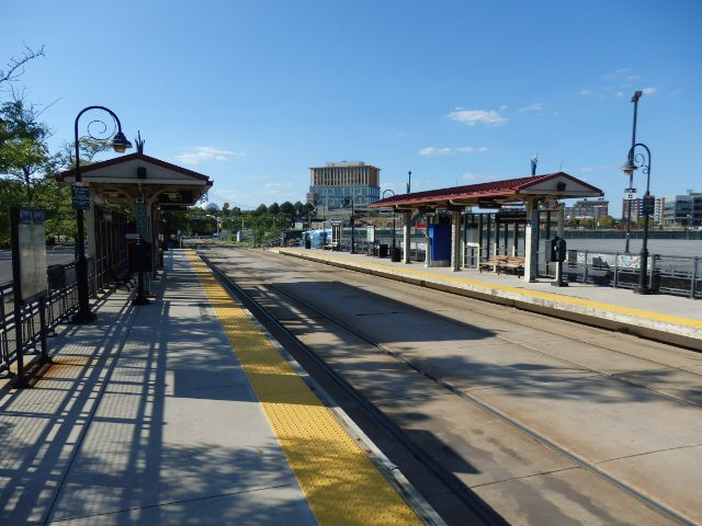 Foto: estación Waterfront Entertainment Center - Camden (New Jersey), Estados Unidos