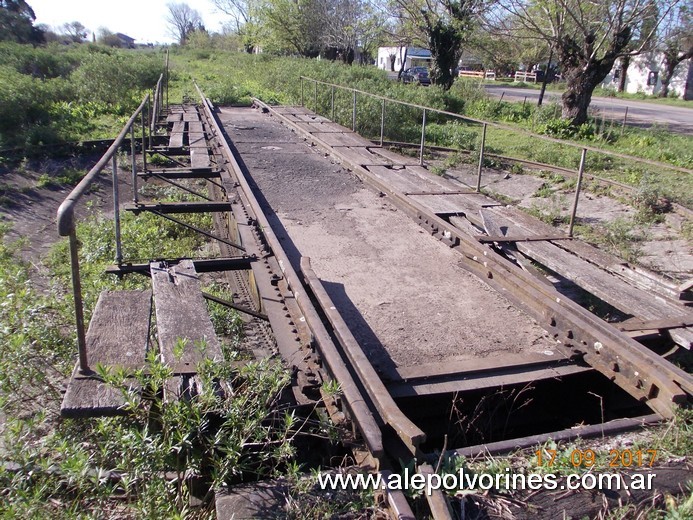 Foto: Estacion Faustino Parera - Mesa Giratoria - Faustino Parera (Entre Ríos), Argentina