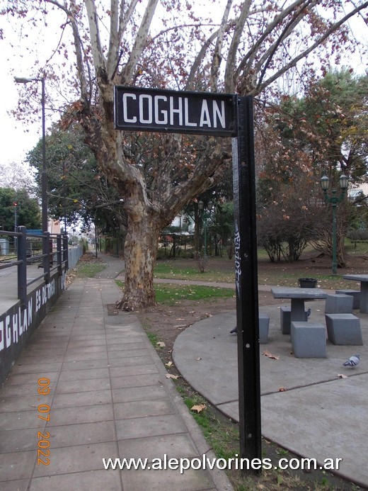 Foto: Estacion Coghlan - Coghlan (Buenos Aires), Argentina