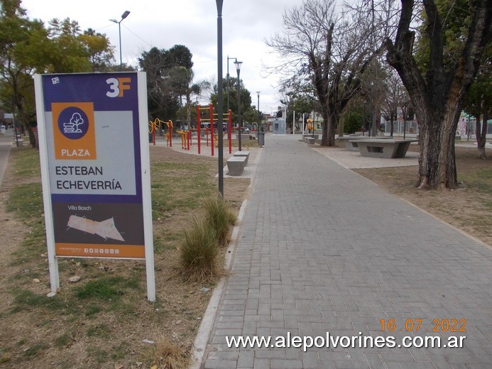 Foto: Villa Bosch - Plaza Echeverria - Villa Bosch (Buenos Aires), Argentina