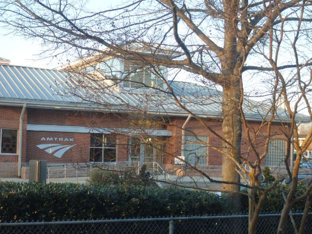 Foto: estación de Amtrak y NCRR - Cary (North Carolina), Estados Unidos