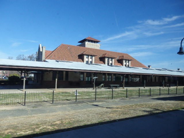 Foto: estación de Amtrak y NCRR - Salisbury (North Carolina), Estados Unidos