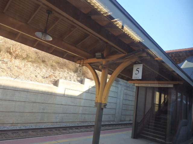 Foto: estación de Amtrak y NCRR - High Point (North Carolina), Estados Unidos