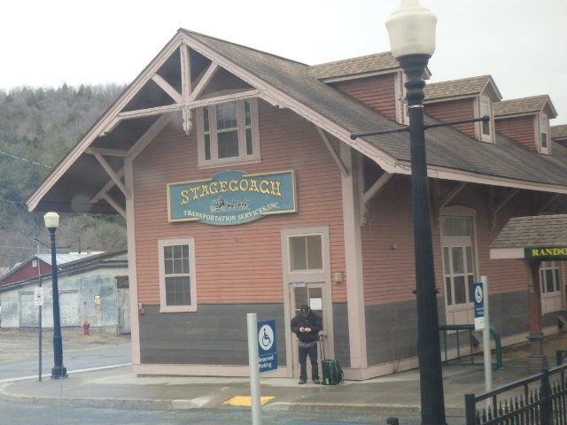 Foto: estación convertida a uso para buses - Randolph (Vermont), Estados Unidos