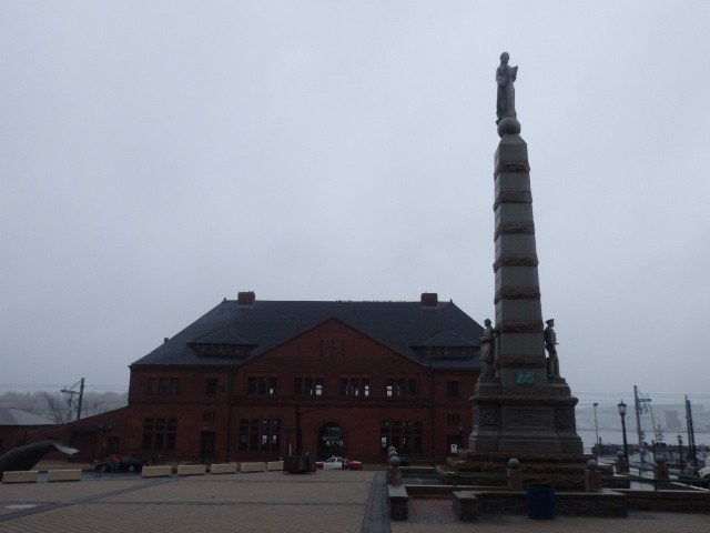 Foto: estación de la Shore Line East y Amtrak - New London (Connecticut), Estados Unidos