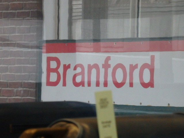 Foto: nomenclador de la estación de la Shore Line East - Branford (Connecticut), Estados Unidos