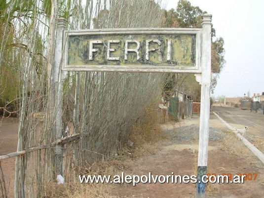 Foto: Estacion Ferri - Ferri (Río Negro), Argentina