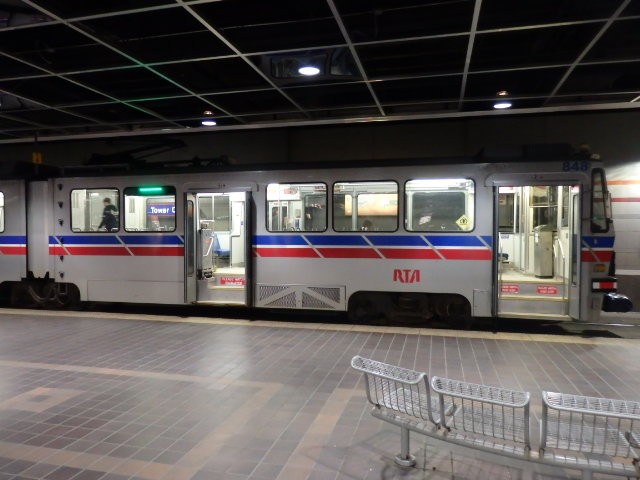 Foto: estación Tower City de las tres líneas de metro - Cleveland (Ohio), Estados Unidos