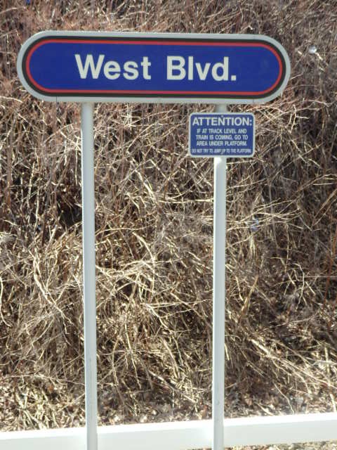 Foto: estación West Boulevard del metrotranvía - Cleveland (Ohio), Estados Unidos