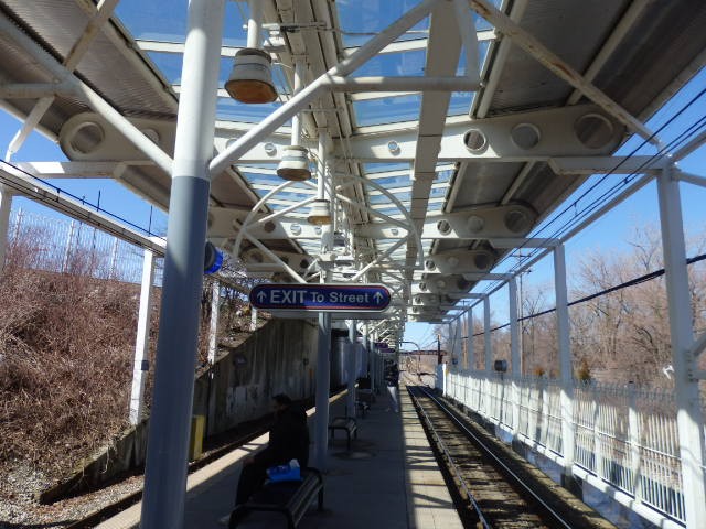 Foto: estación West Boulevard del metrotranvía - Cleveland (Ohio), Estados Unidos