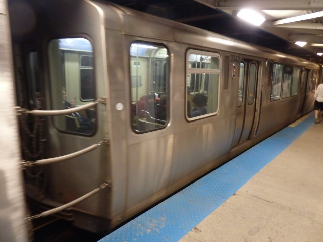 Foto: subte, Línea Azul - Chicago (Illinois), Estados Unidos