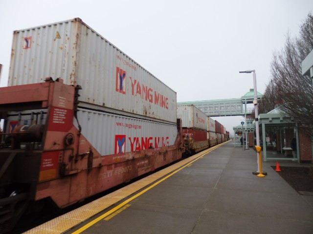 Foto: estación del Sounder (ramal sur) - Auburn (Washington), Estados Unidos