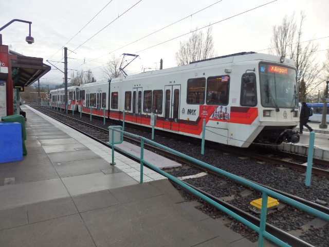 Foto: metrotranvía MAX - Beaverton (Oregon), Estados Unidos