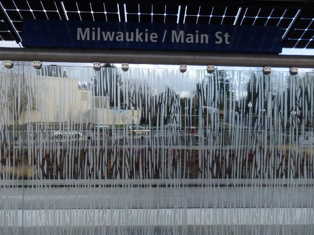 Foto: nomenclador del metrotranvía Max - Milwaukie (Oregon), Estados Unidos