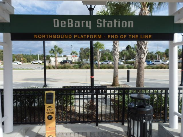 Foto: estación de SunRail - DeBary (Florida), Estados Unidos