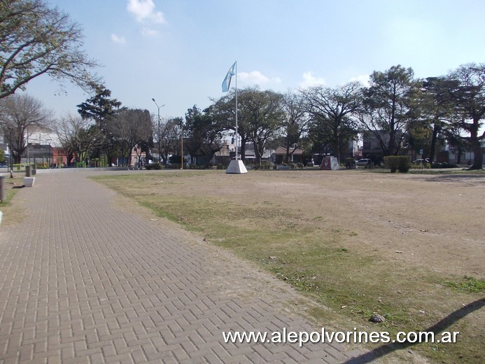 Foto: Villa Bosch - Plaza Padre Pio Manzanares - Villa Bosch (Buenos Aires), Argentina