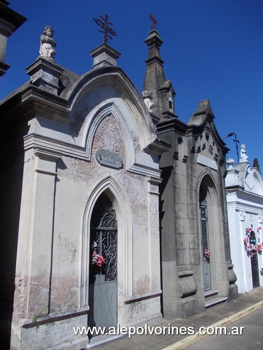 Foto: Pilar - Cementerio - Pilar (Buenos Aires), Argentina