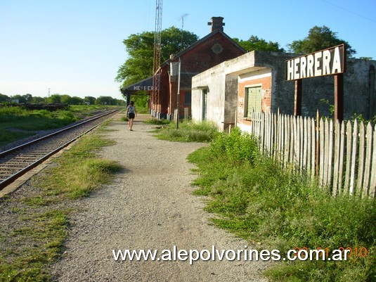 Foto: Estación Herrera - Herrera (Santiago del Estero), Argentina