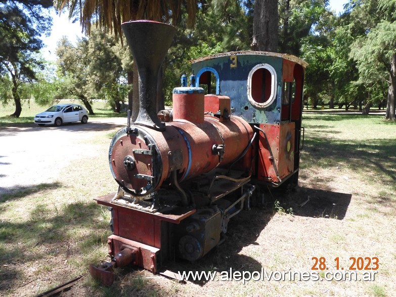 Foto: Colonia Valdense ROU - Locomotora Decauville - Colonia Valdense (Colonia), Uruguay