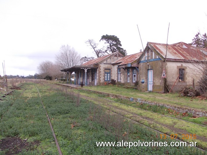 Foto: Estación Los Pinos - Los Pinos (Buenos Aires), Argentina