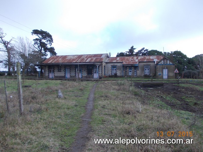 Foto: Estación Los Pinos - Los Pinos (Buenos Aires), Argentina