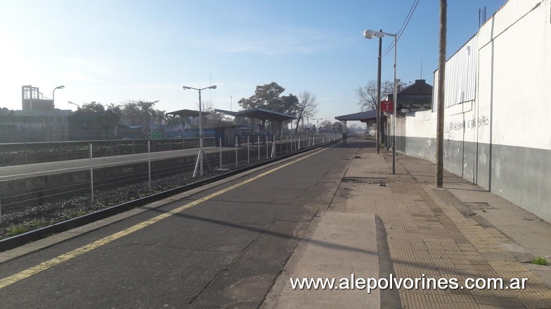 Foto: Estación Los Polvorines - Los Polvorines (Buenos Aires), Argentina