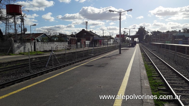 Foto: Estación Los Polvorines - Los Polvorines (Buenos Aires), Argentina