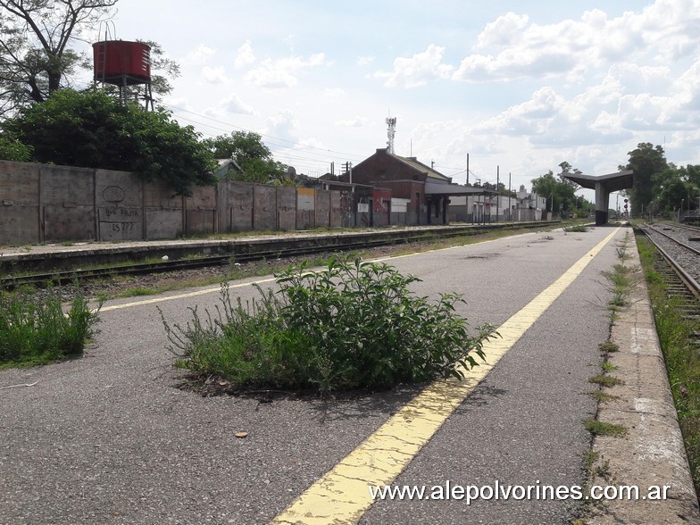 Foto: Estación Los Polvorines - Los Polvorines (Buenos Aires), Argentina