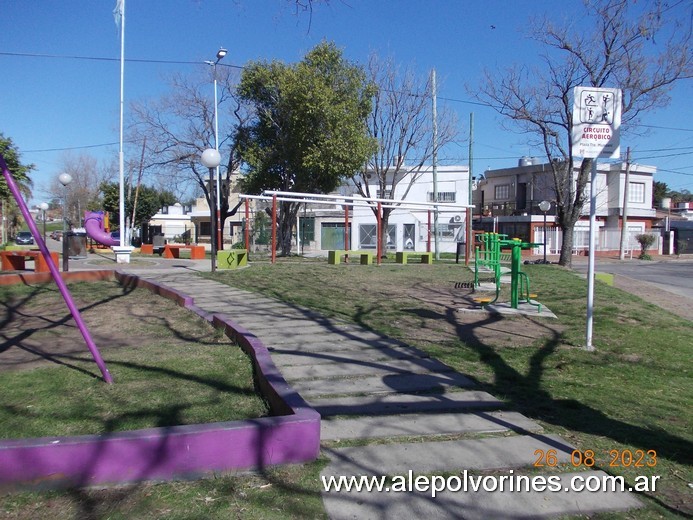 Foto: Palomar - Plaza teniente Mundani - Palomar (Buenos Aires), Argentina