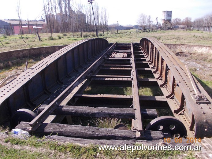 Foto: Estación Los Toldos - Mesa Giratoria - Los Toldos (Buenos Aires), Argentina