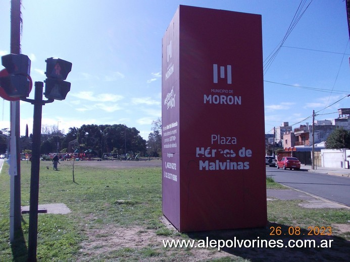 Foto: Palomar - Plaza Héroes de Malvinas - Palomar (Buenos Aires), Argentina