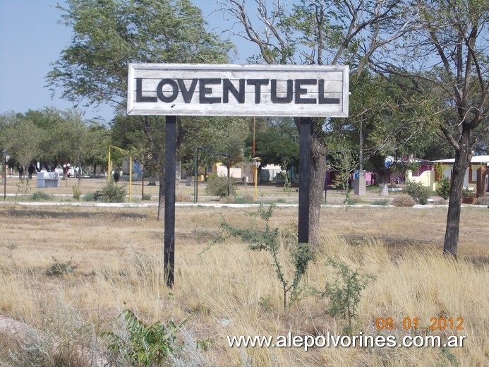 Foto: Estación Loventuel - Loventuel (La Pampa), Argentina