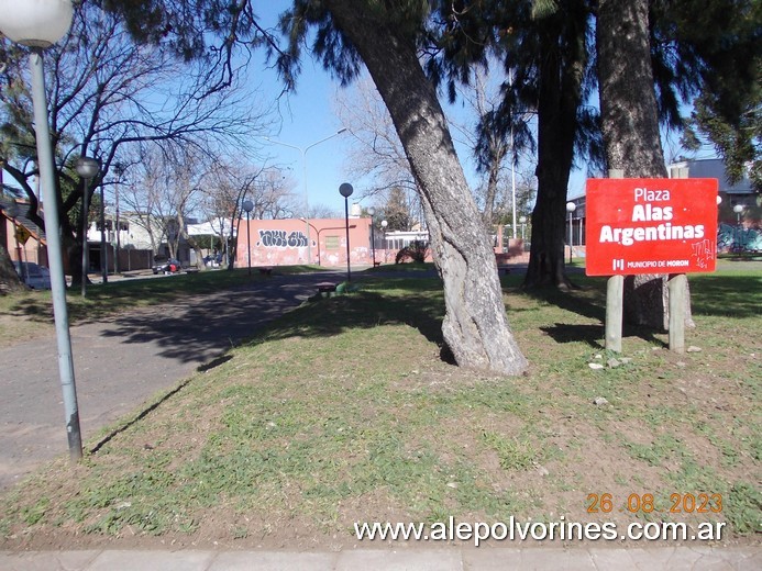 Foto: Palomar - Plaza Alas Argentinas - Palomar (Buenos Aires), Argentina